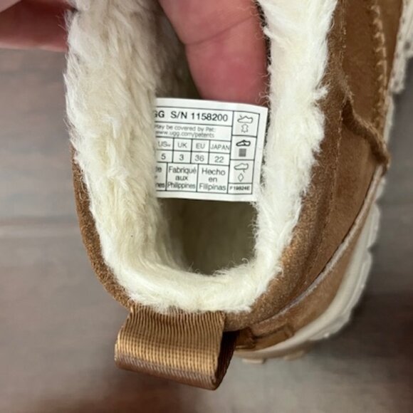 UGG Men's Venture Daze Ultra Mini Fashion Boot Men's Size 4 Woman's Size 5 - Picture 5 of 7